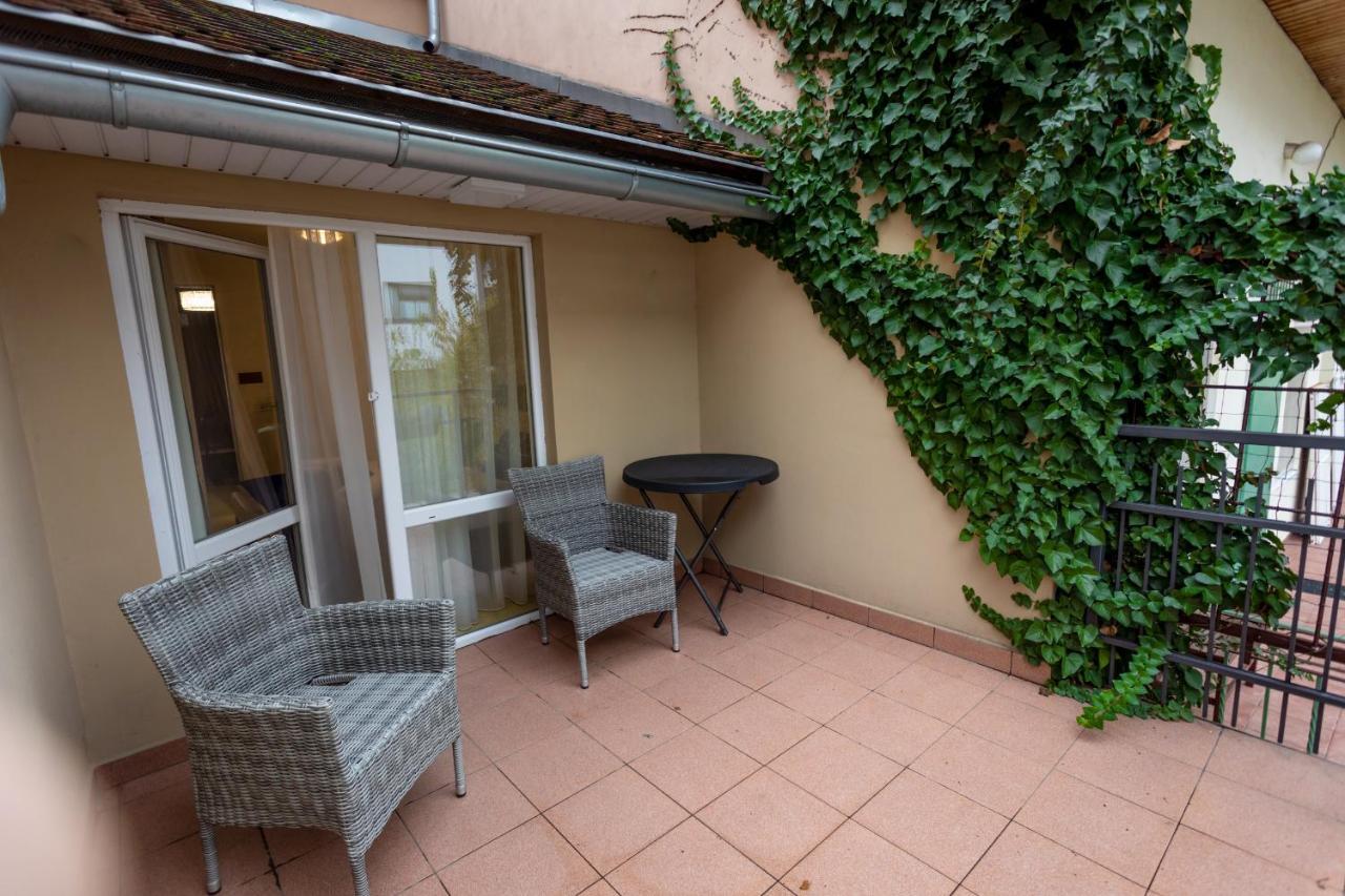 Apart Hotel Golden Apartments Košice Exterior foto